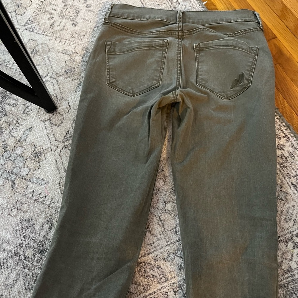 Express pants - Picture 3 of 4